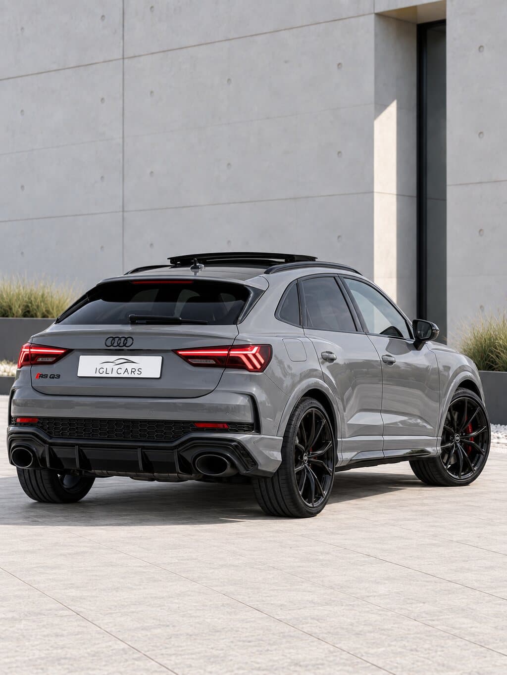 Audi RS Q3 Nardo Grijs — 3