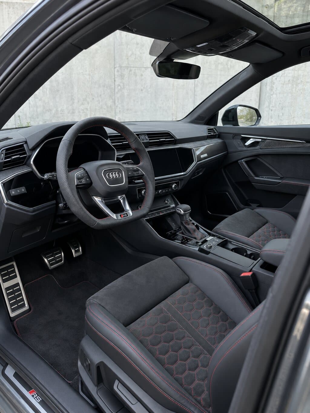 Audi RS Q3 Nardo Grijs — 4